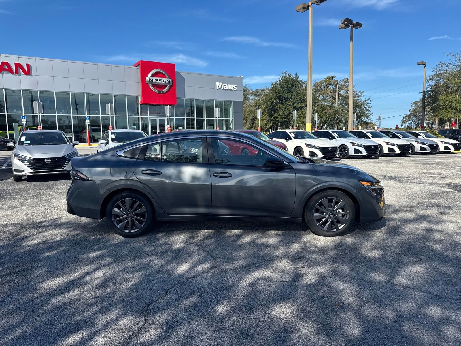 New 2026 Nissan Sentra SL w/ Floor Mat Package image 5