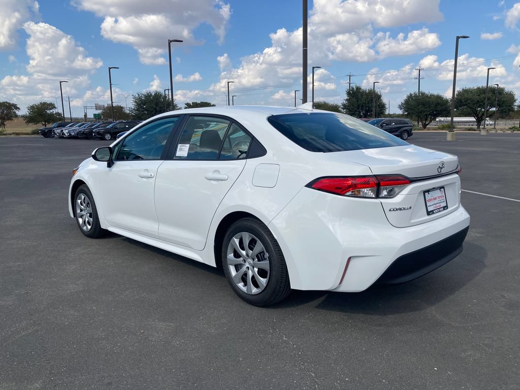 New 2026 Toyota Corolla LE FWD image 7