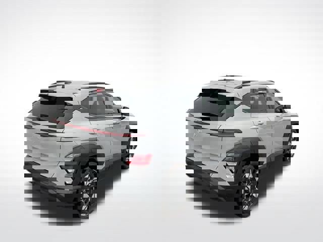 Used 2024 Hyundai Kona SEL image 4