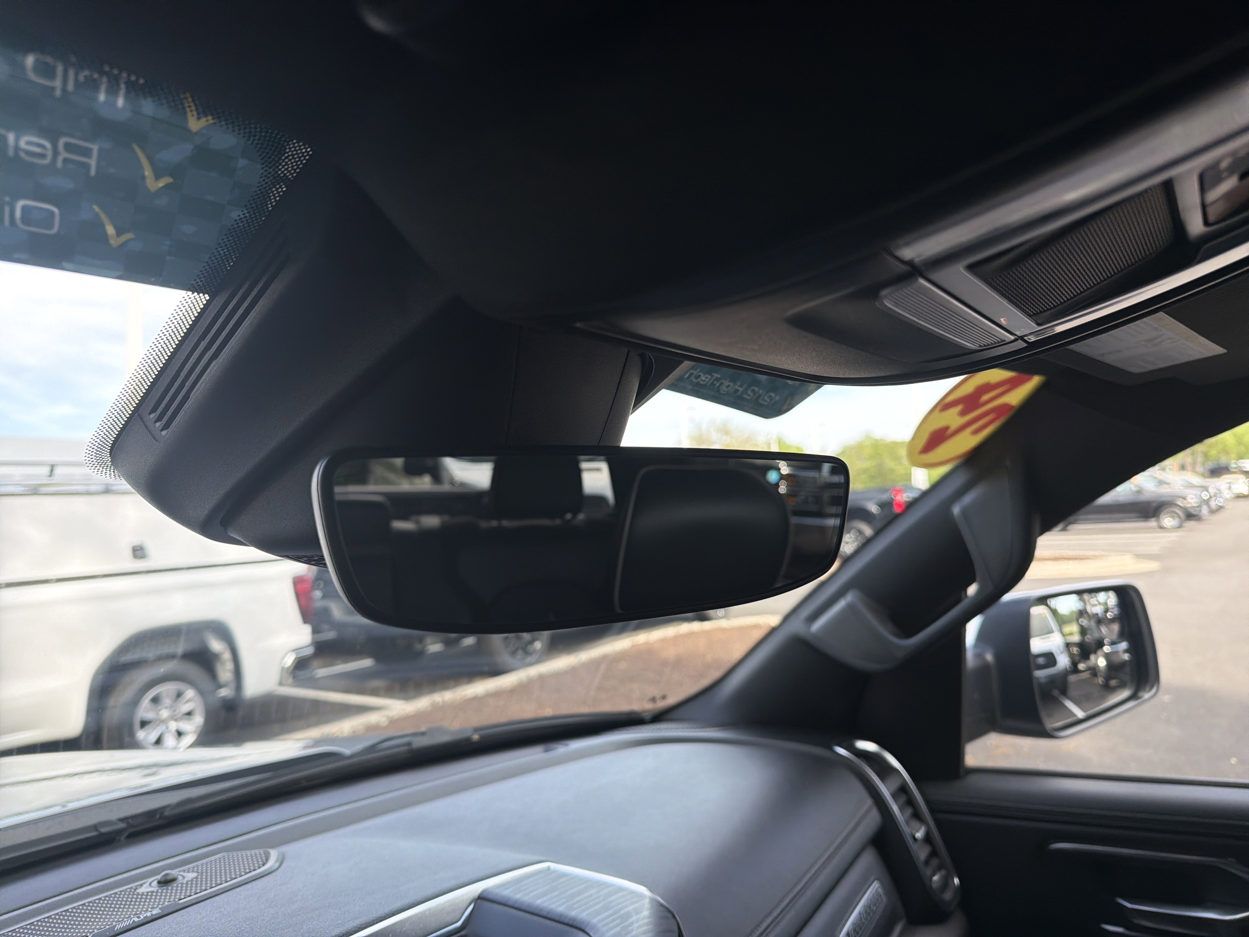 Used 2024 RAM 1500 Laramie image 27