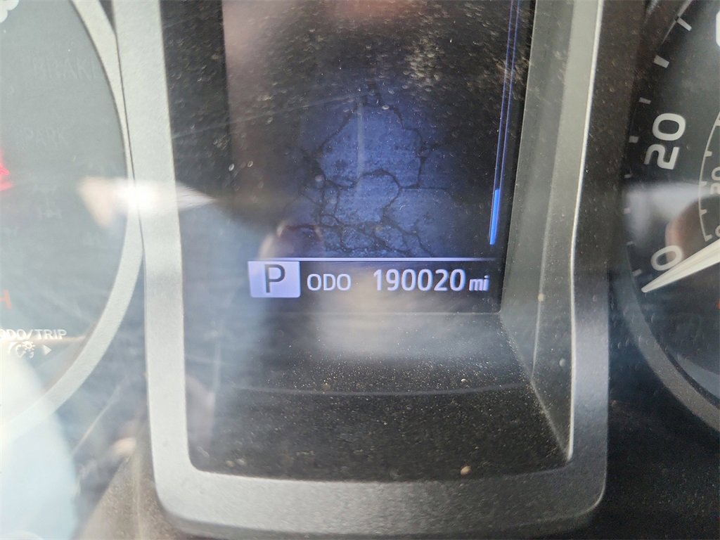Used 2017 Toyota Tacoma SR5 image 23