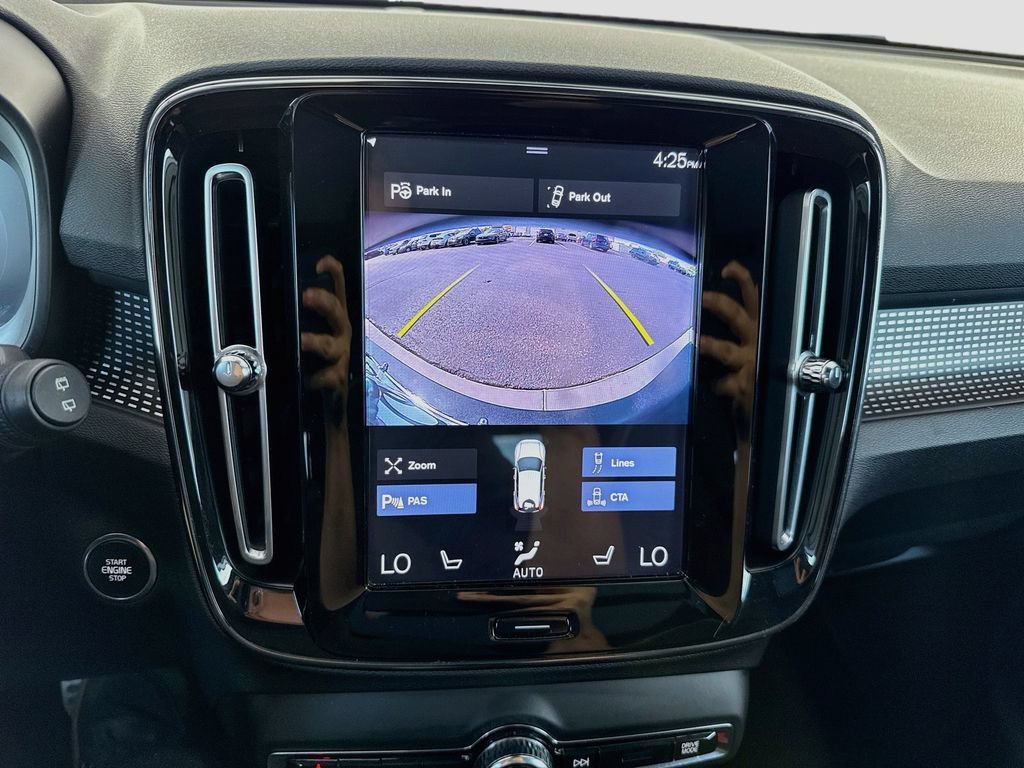 Used 2019 Volvo XC40 T5 R-Design AWD/4WD image 15