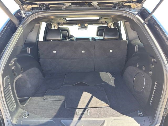 Used 2020 Jeep Grand Cherokee Limited X image 21