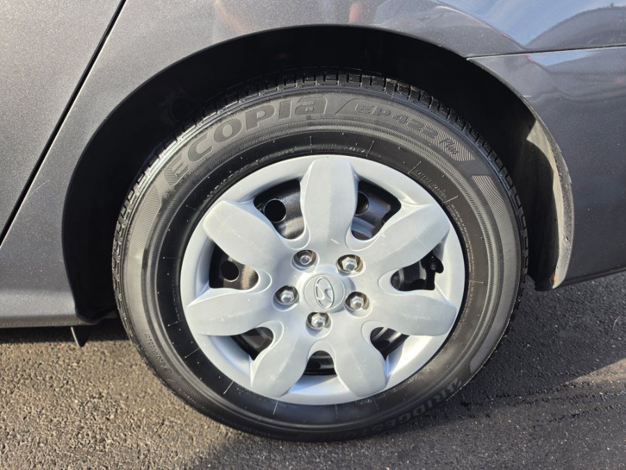 Used 2008 Hyundai Elantra SE FWD image 10