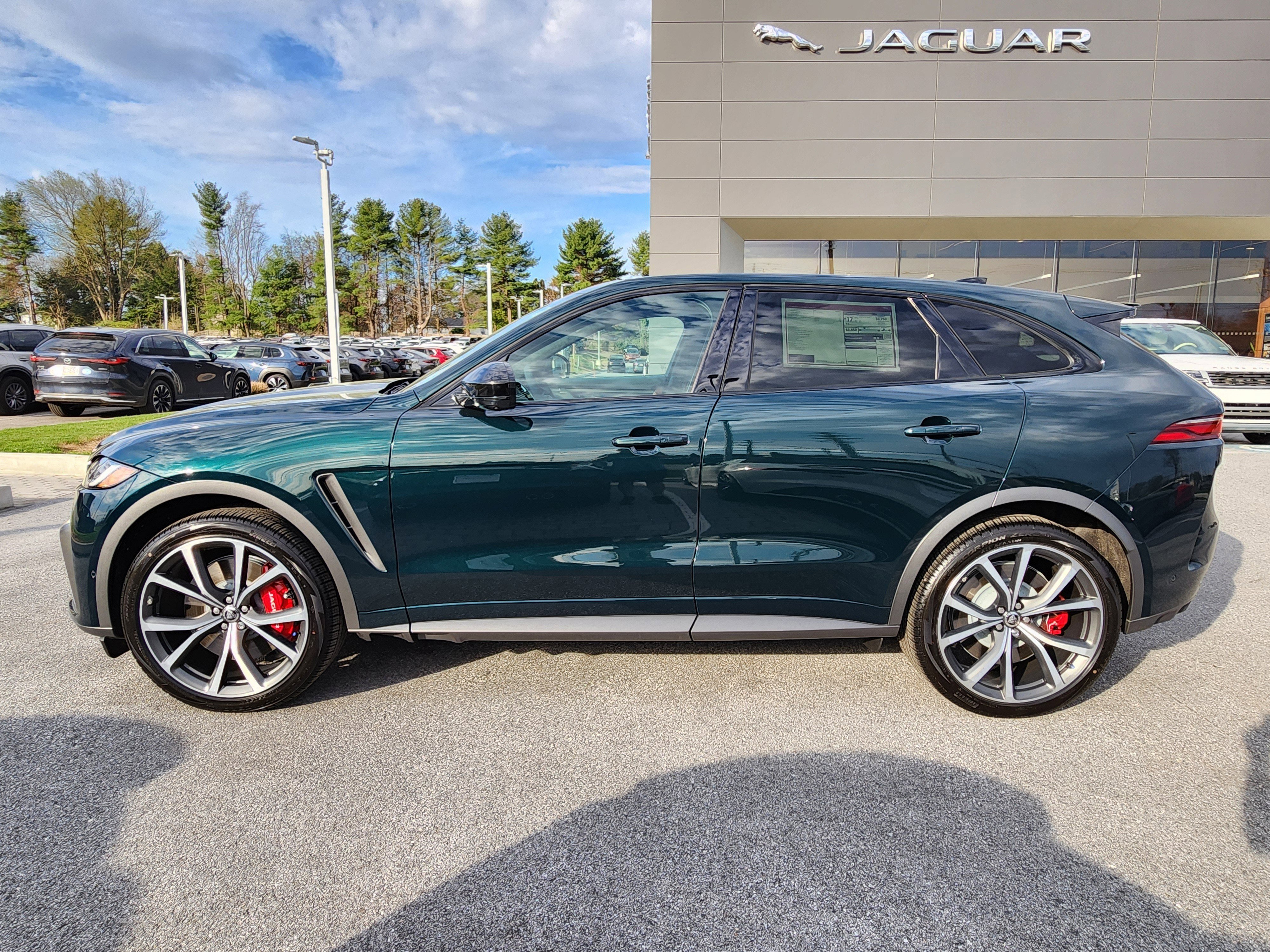 New 2026 Jaguar F-PACE SVR AWD/4WD image 5