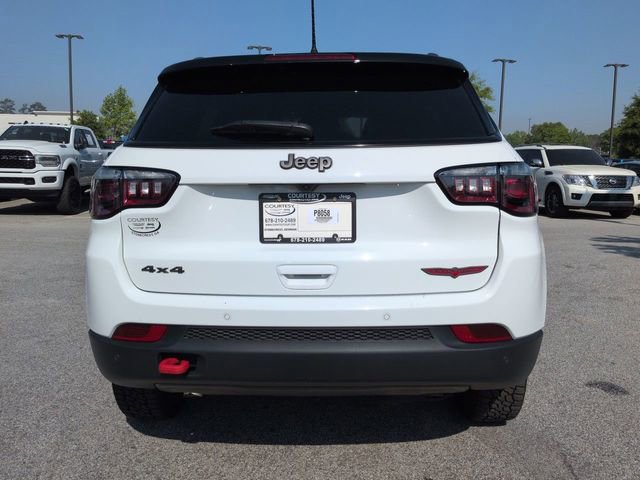 Certified 2025 Jeep Compass Trailhawk AWD/4WD image 6