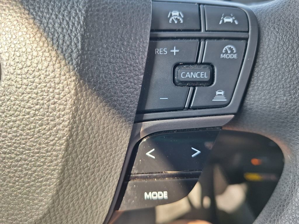 Used 2025 Toyota Camry LE image 14