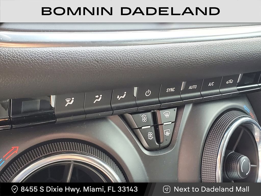 Used 2022 Chevrolet Blazer LT image 23