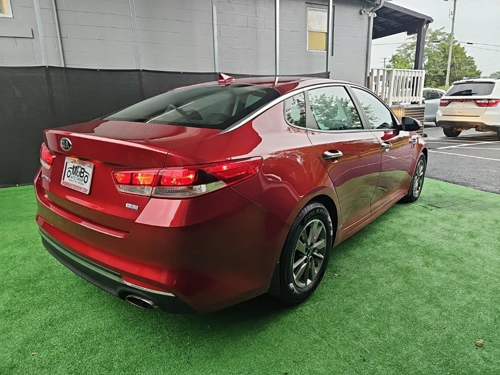 Used 2017 Kia Optima LX FWD image 4