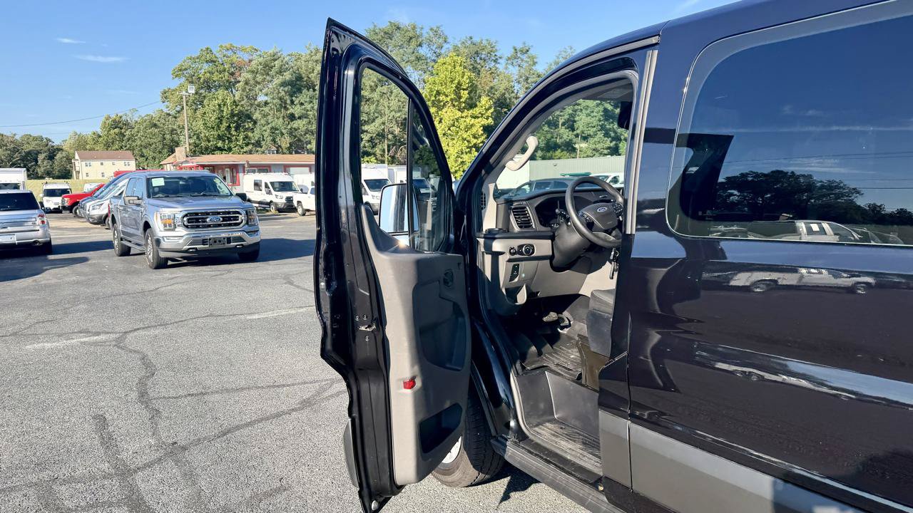 Used 2021 Ford Transit 350 XLT RWD image 14