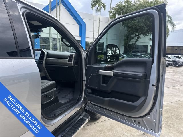 Used 2022 Ford F250 Lariat w/ Lariat Value Package AWD/4WD image 23