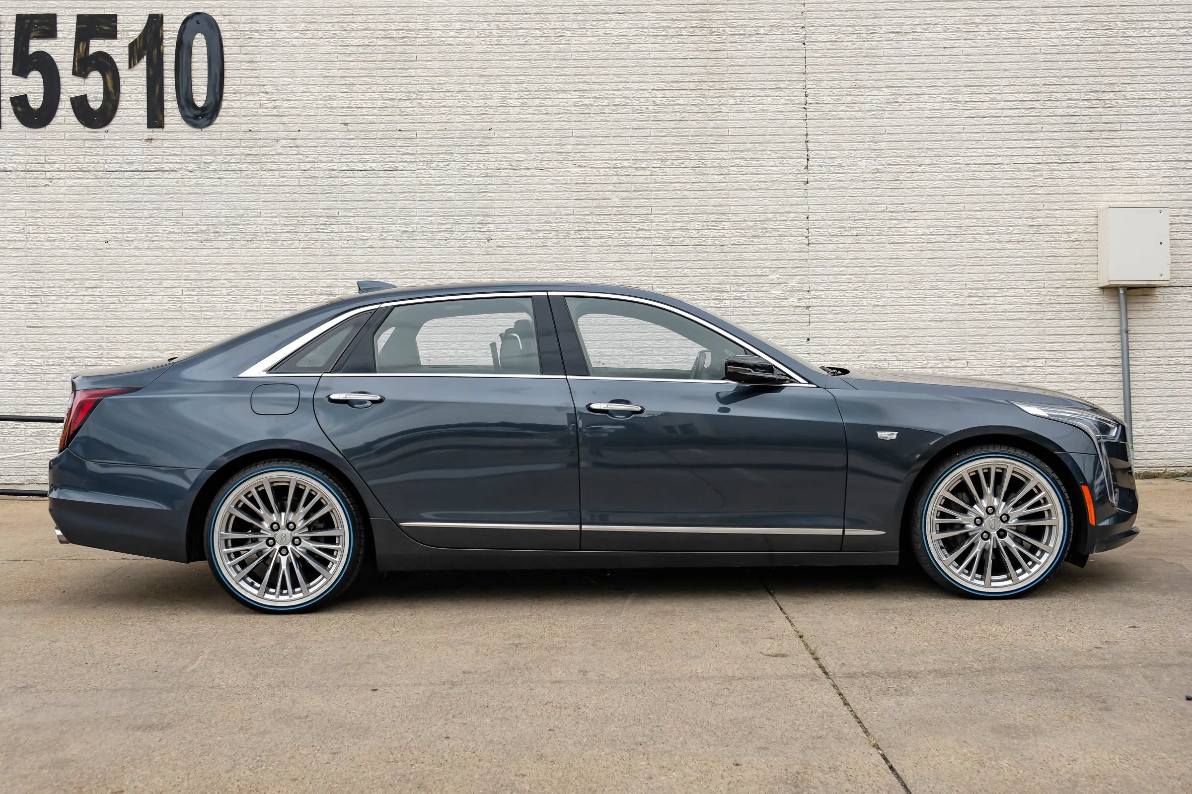Used 2020 Cadillac CT6 Premium Luxury AWD/4WD image 7