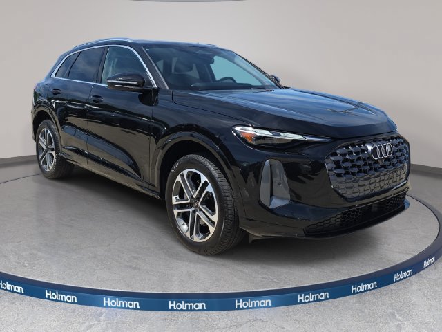 Used 2025 Audi Q5 Premium w/ Convenience Package AWD/4WD image 4