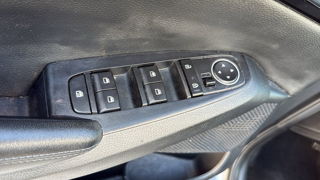 Used 2021 Kia Seltos S image 12