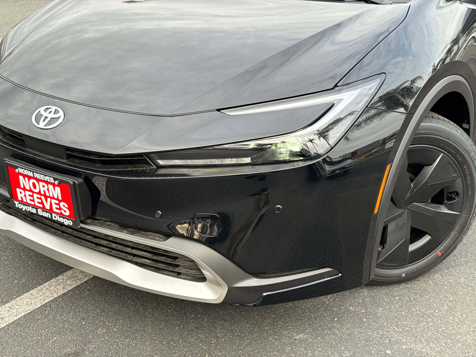 New 2026 Toyota Prius Plug-In Hybrid image 3