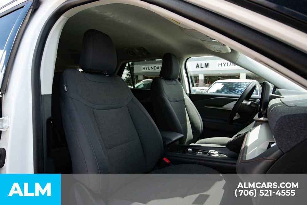 Used 2025 Ford Explorer Active image 18