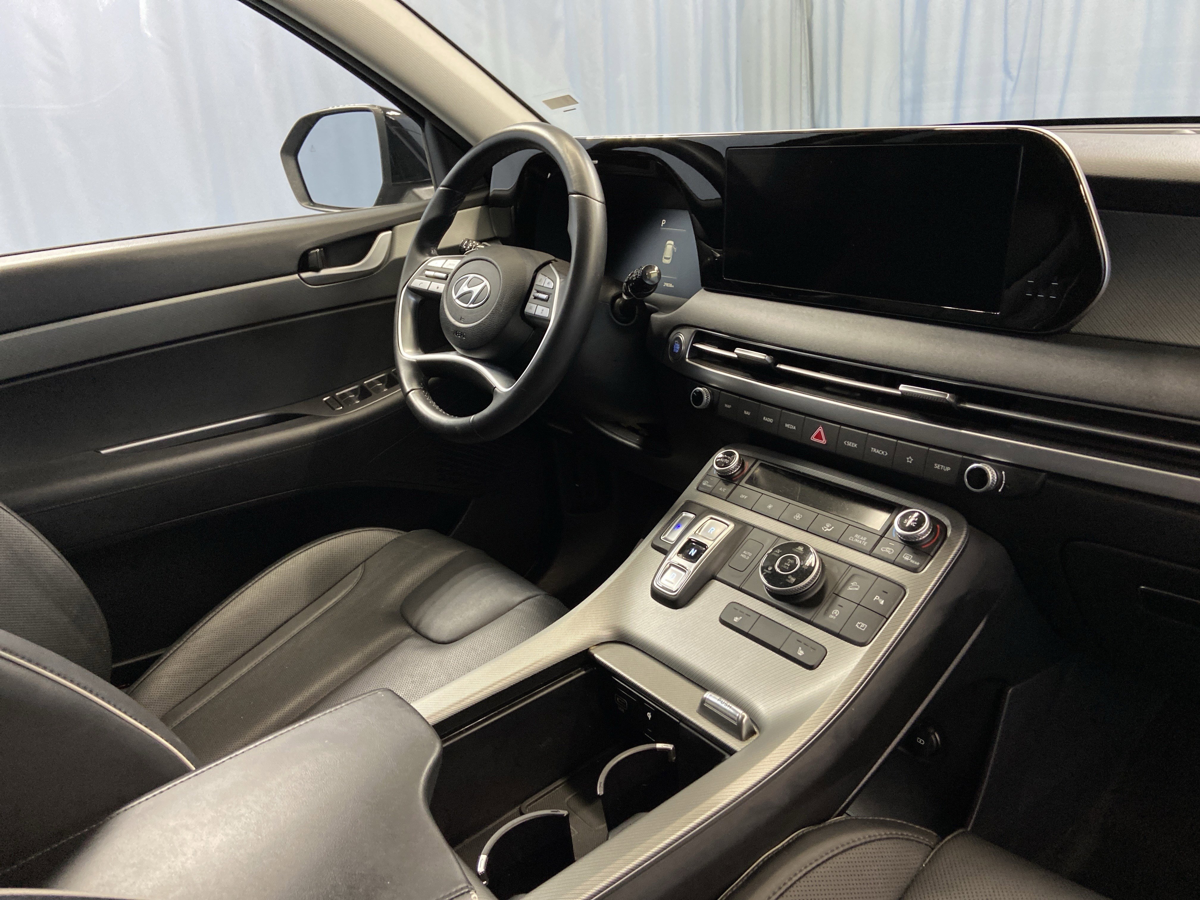 Used 2025 Hyundai Palisade SEL image 49