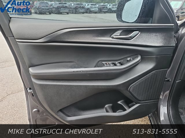 Used 2024 Jeep Grand Cherokee L Altitude AWD/4WD image 23