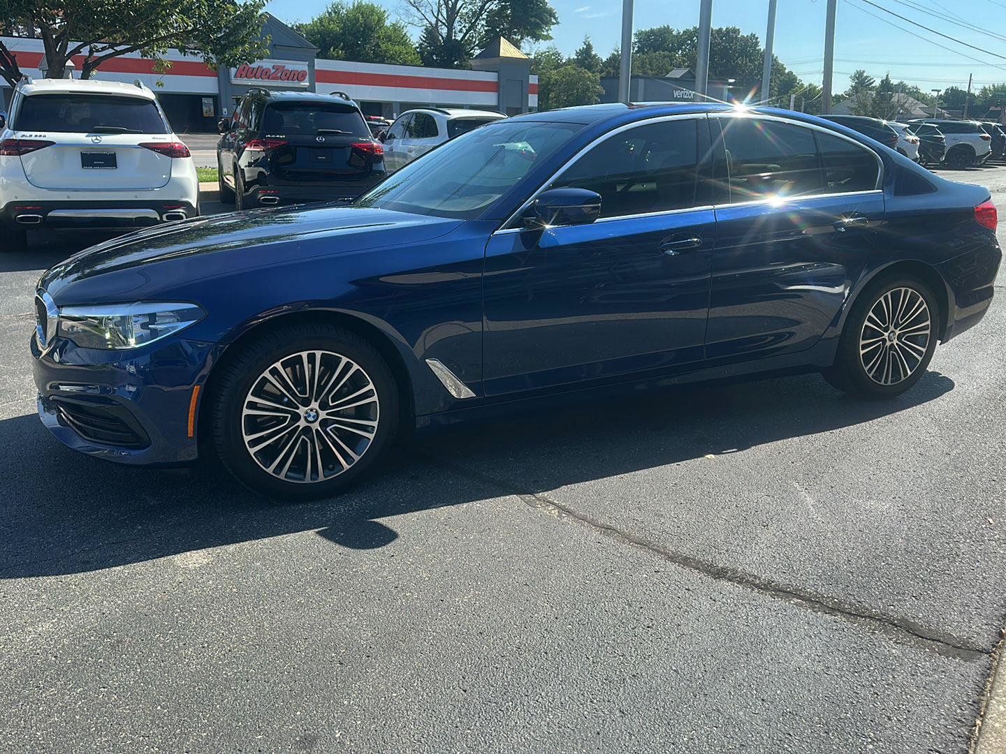 Used 2019 BMW 530i xDrive w/ Convenience Package AWD/4WD image 5