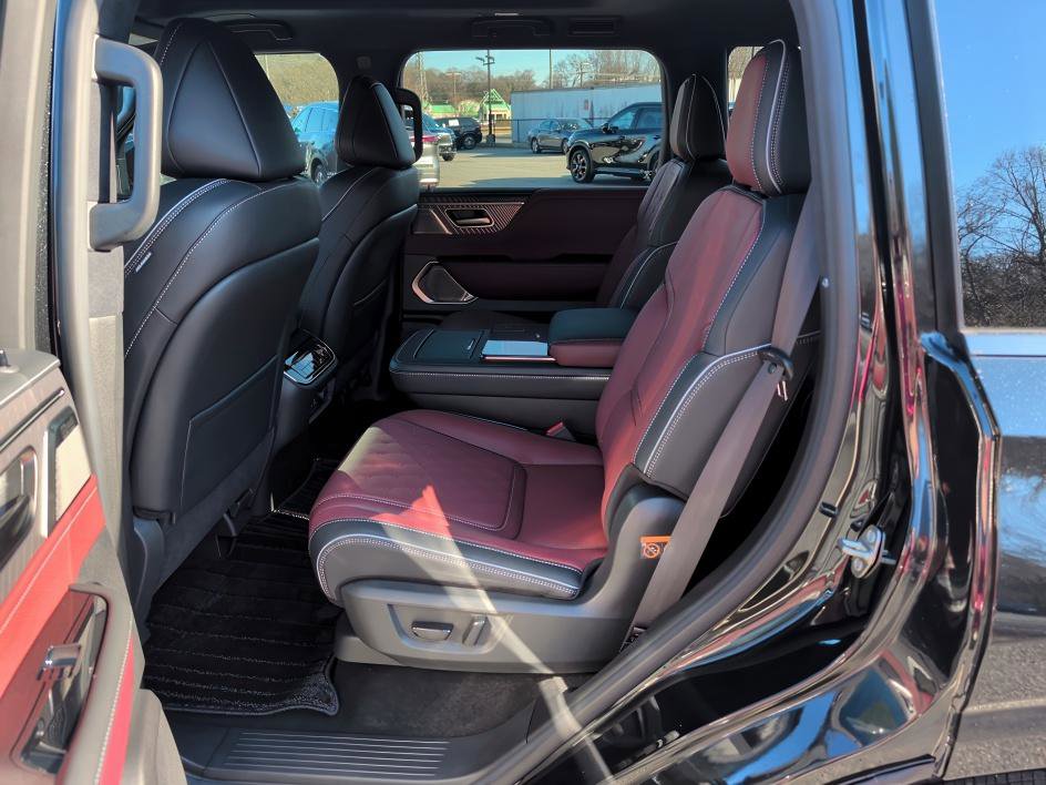 New 2026 INFINITI QX80 Autograph image 12