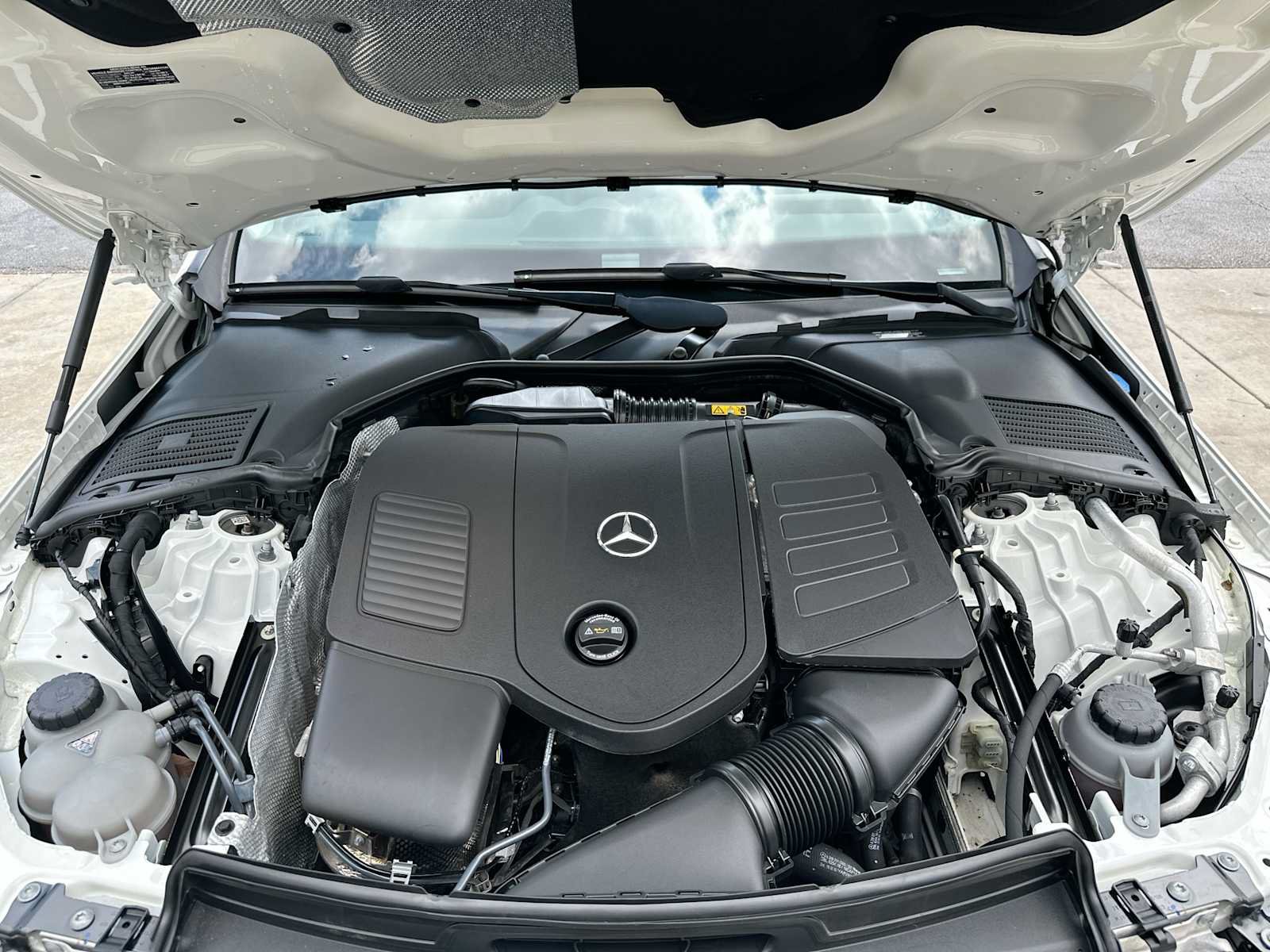 Used 2022 Mercedes-Benz C 300 Sedan image 30