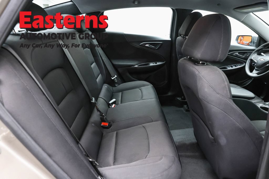 Used 2024 Chevrolet Malibu LS FWD image 22