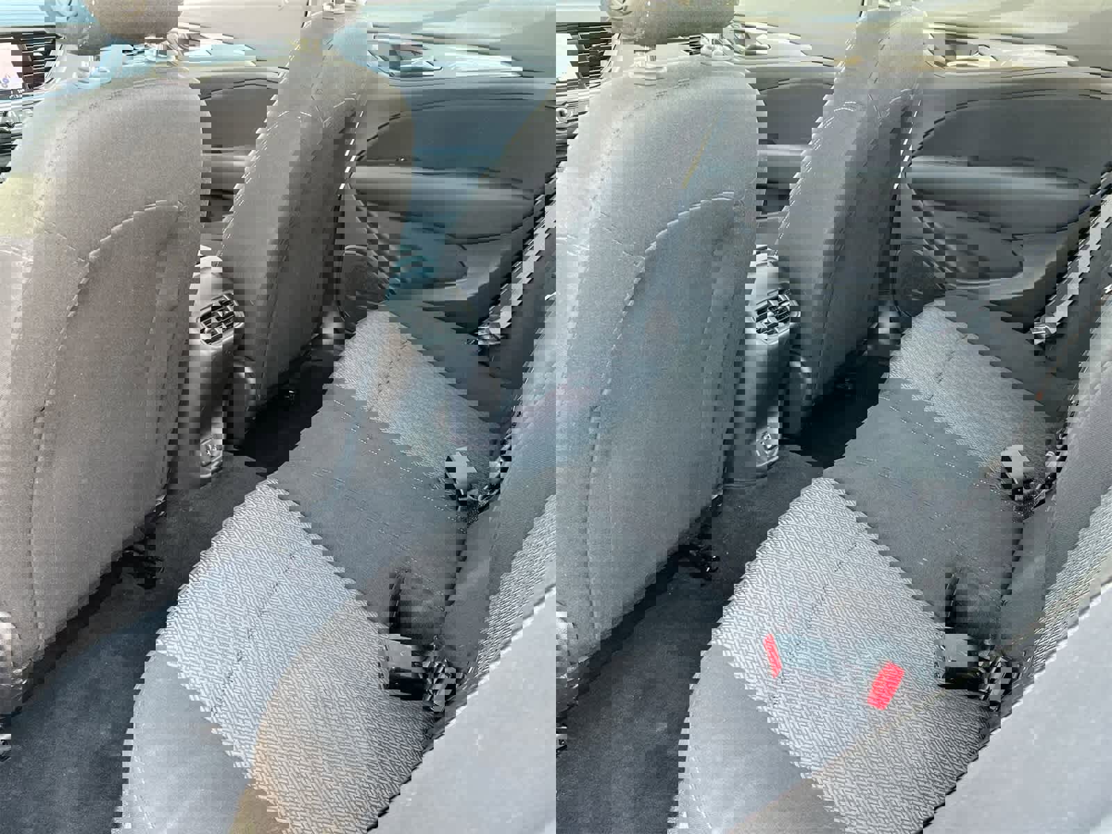 Used 2018 Buick Regal Preferred w/ Sights and Sounds Package image 18