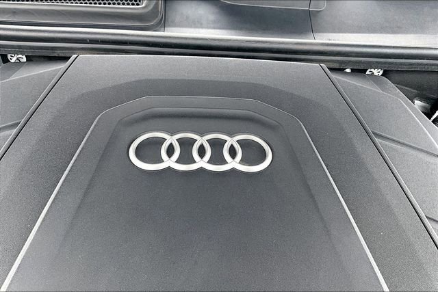 Used 2023 Audi Q8 Prestige w/ Prestige Package AWD/4WD image 34