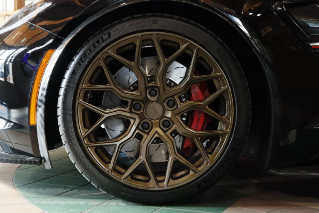 Used 2019 Chevrolet Corvette Grand Sport RWD image 5