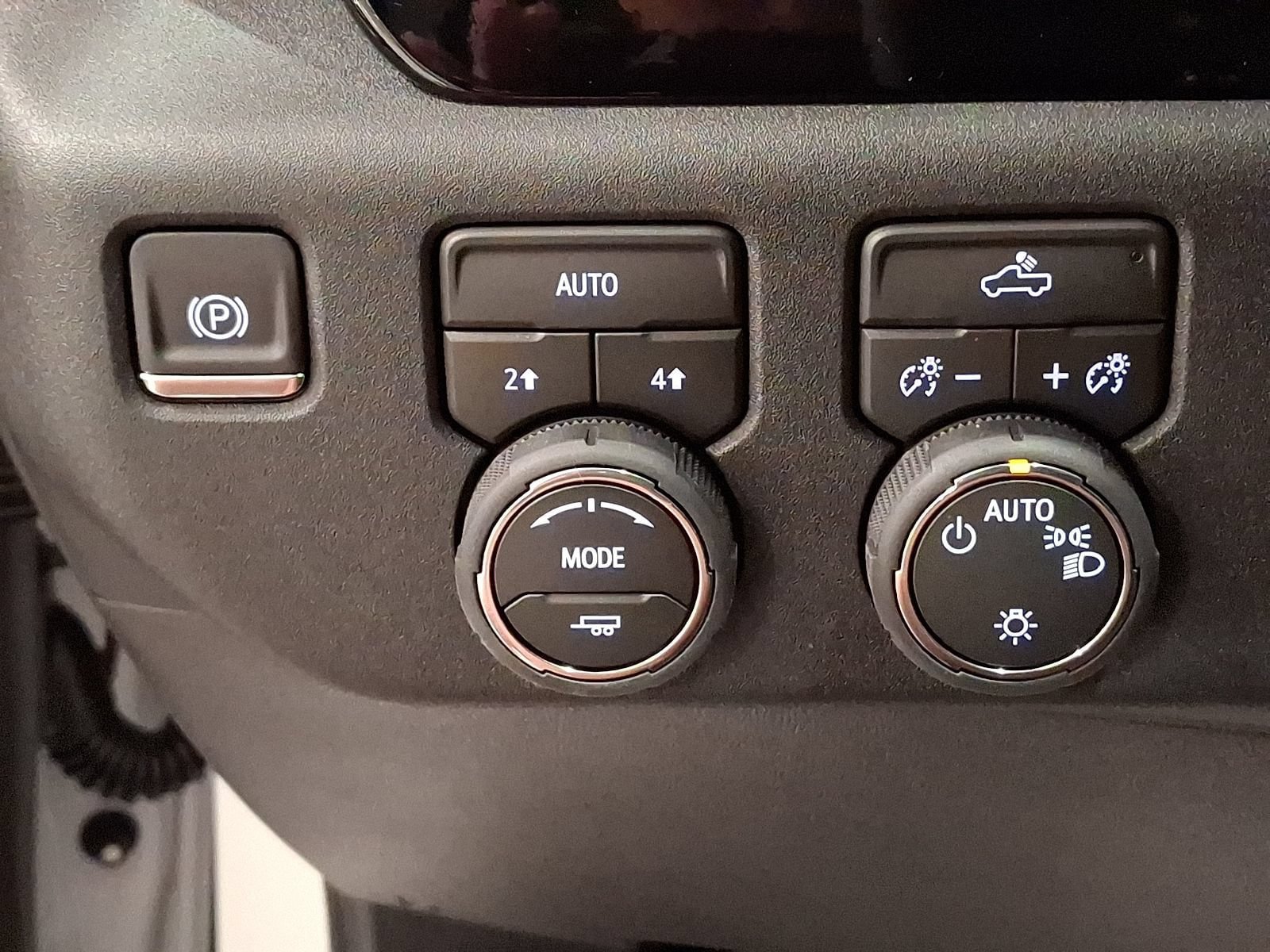 Certified 2026 Chevrolet Silverado 1500 LT AWD/4WD image 21