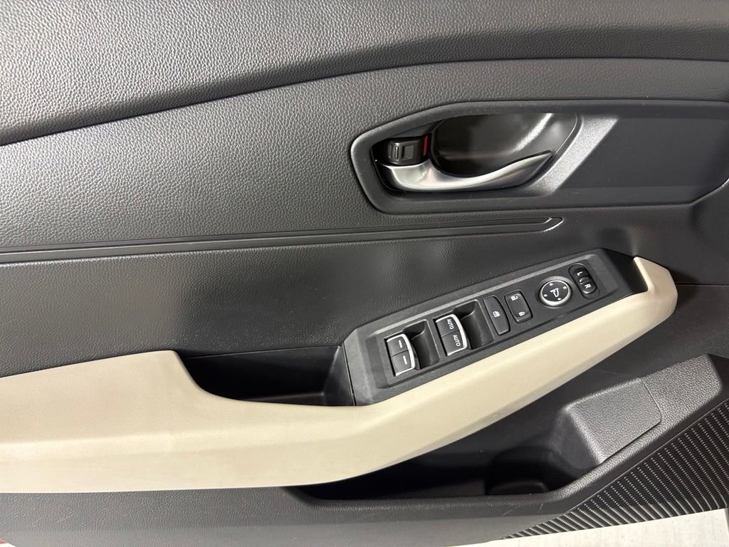 Used 2023 Honda Accord LX image 19