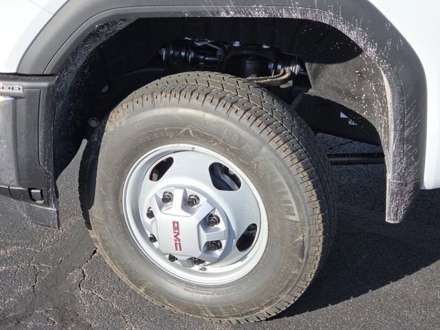 New 2025 GMC Sierra 3500 Pro w/ Convenience Package image 21