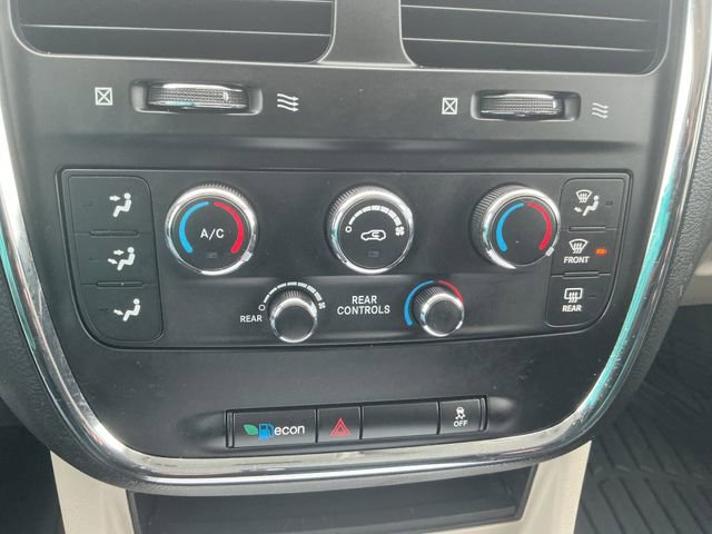 Used 2014 Dodge Grand Caravan SXT image 53