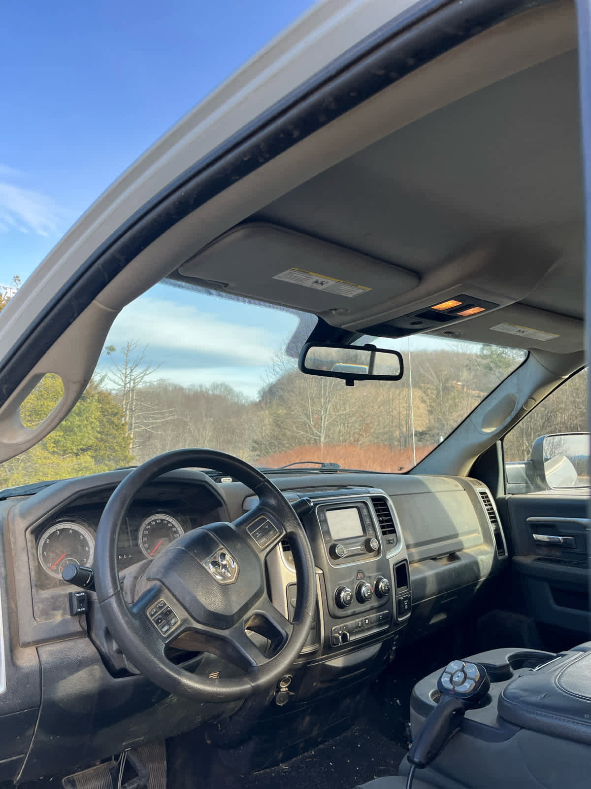 Used 2015 RAM 3500 SLT w/ Popular Equipment Group image 21