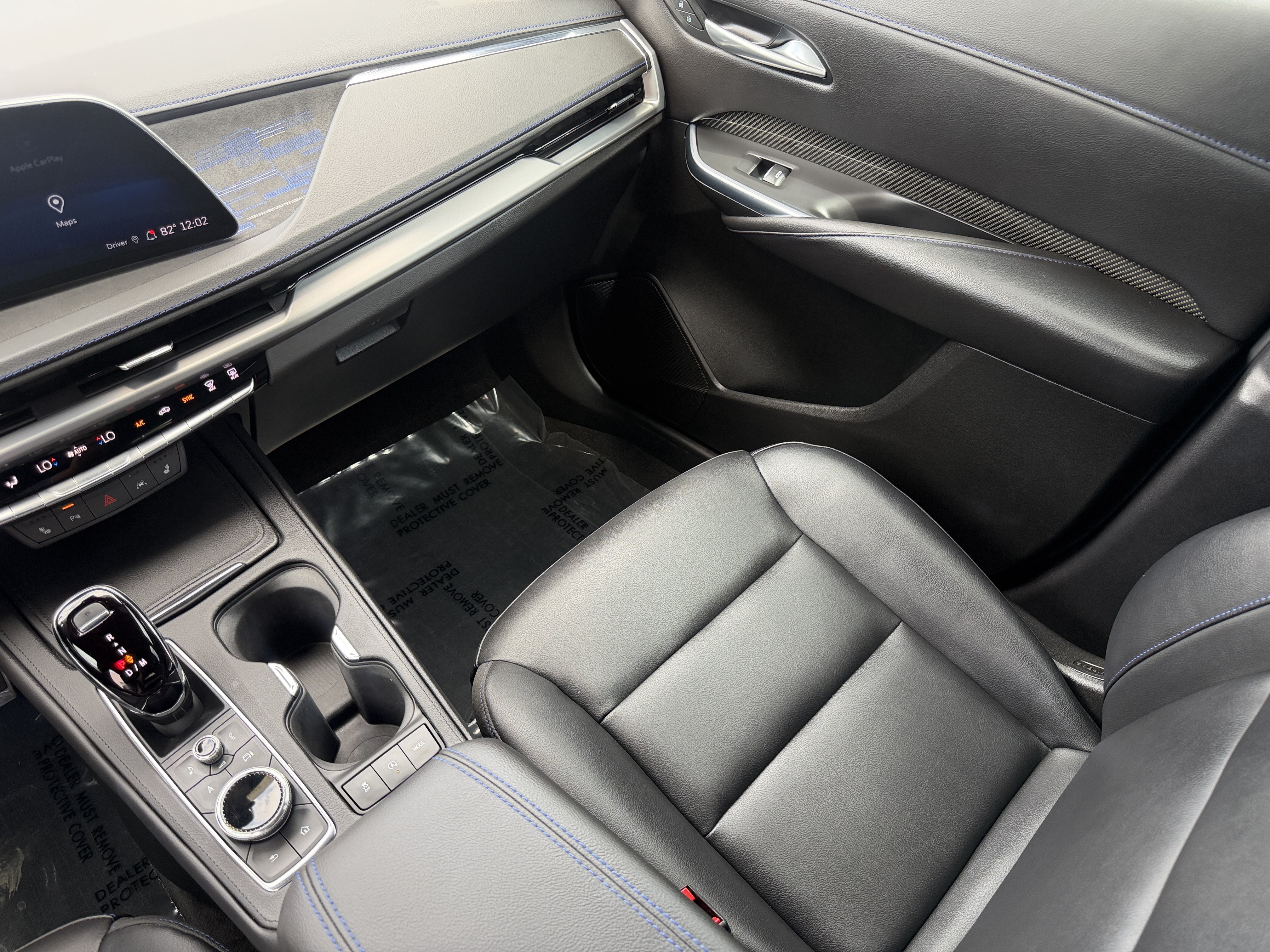Certified 2024 Cadillac XT4 Sport w/ Cold Weather Package FWD image 17