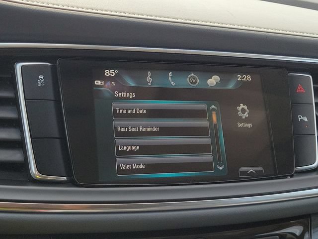 Used 2018 Buick Enclave Essence FWD image 30