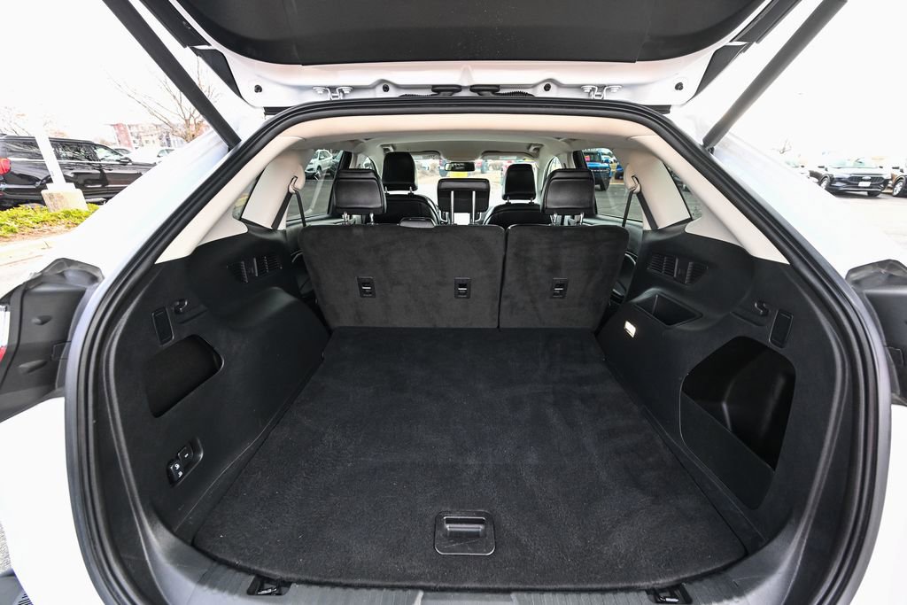 Used 2024 Ford Edge SEL w/ Convenience Package AWD/4WD image 16