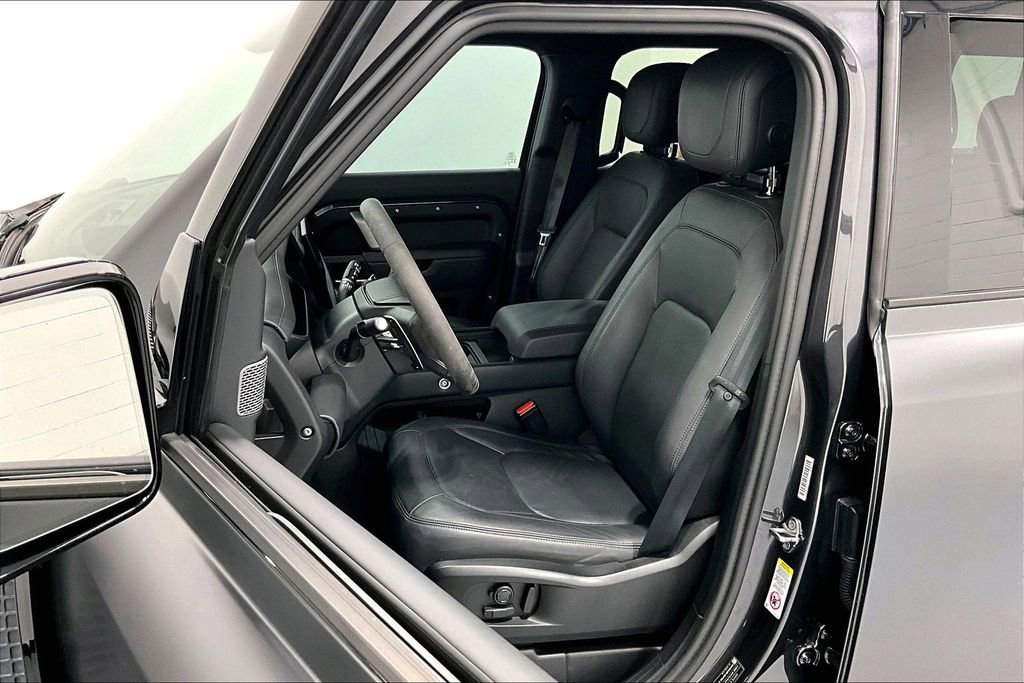 Used 2024 Land Rover Defender 110 Carpathian Edition image 33