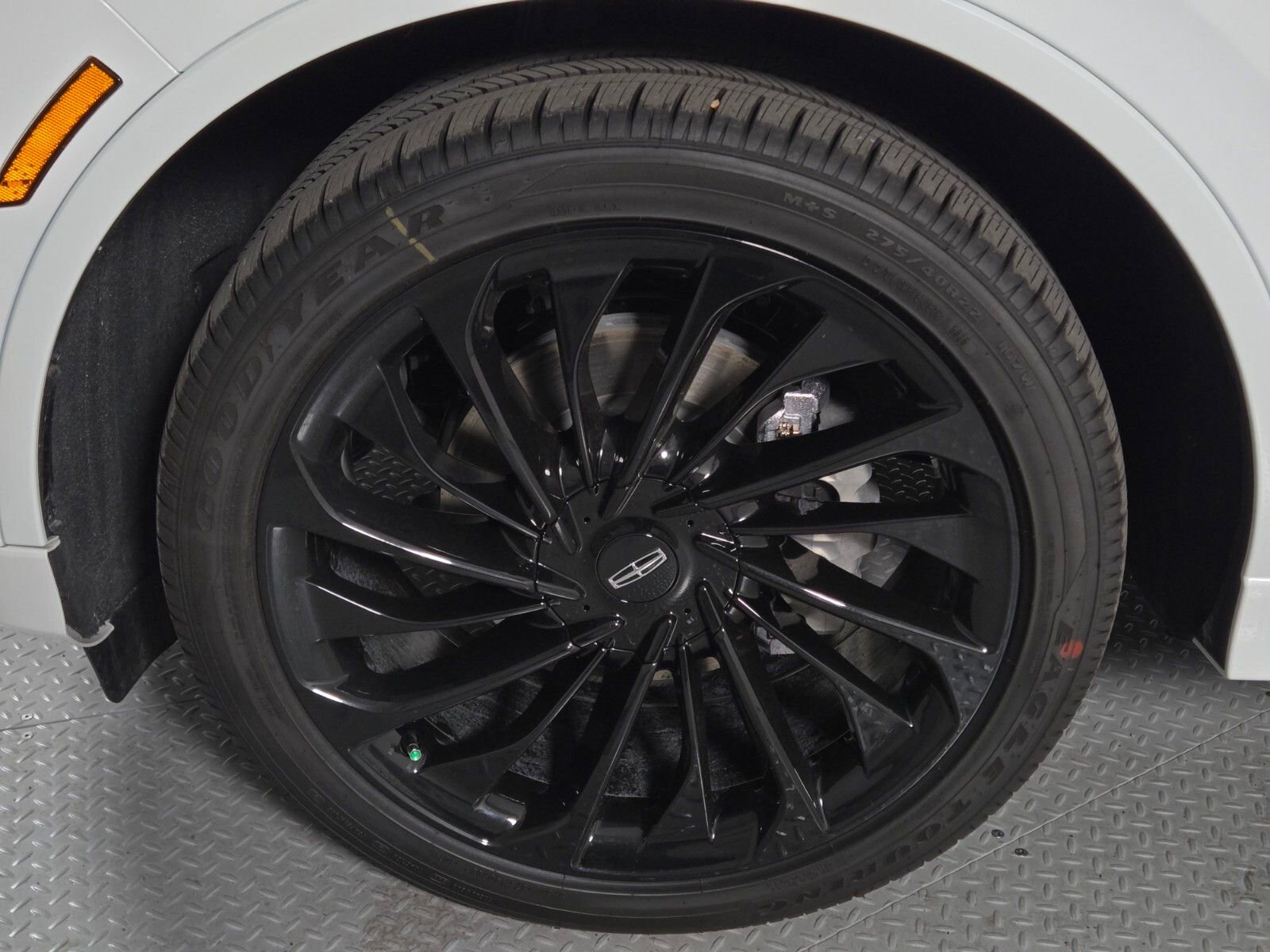 New 2026 Lincoln Aviator Reserve image 11