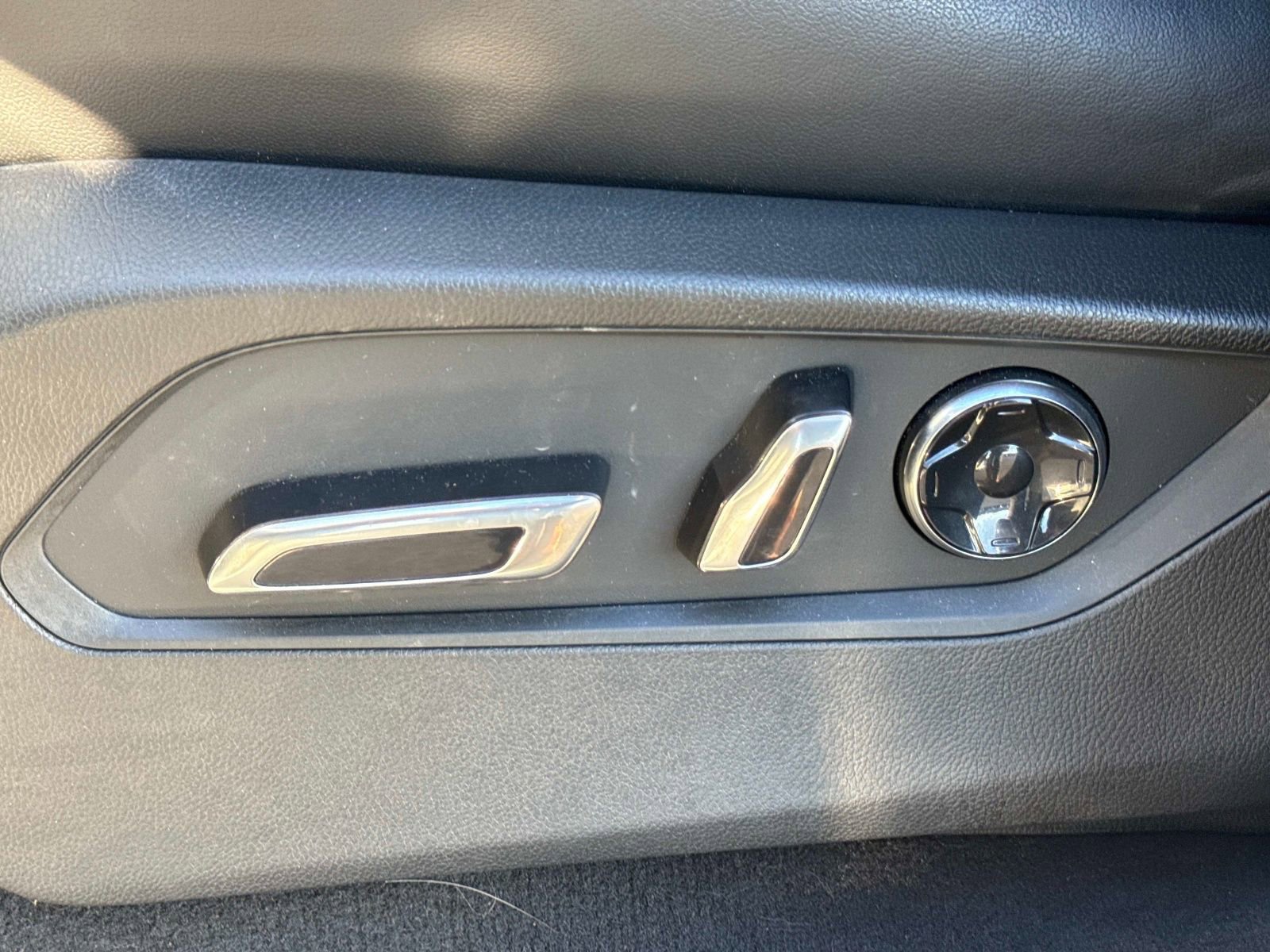 Used 2023 Acura MDX FWD w/ Technology Package image 17