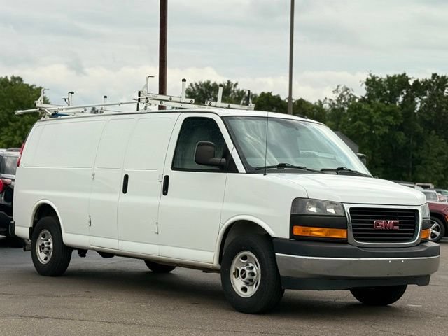 Used 2017 GMC Savana 3500 Extended RWD image 20