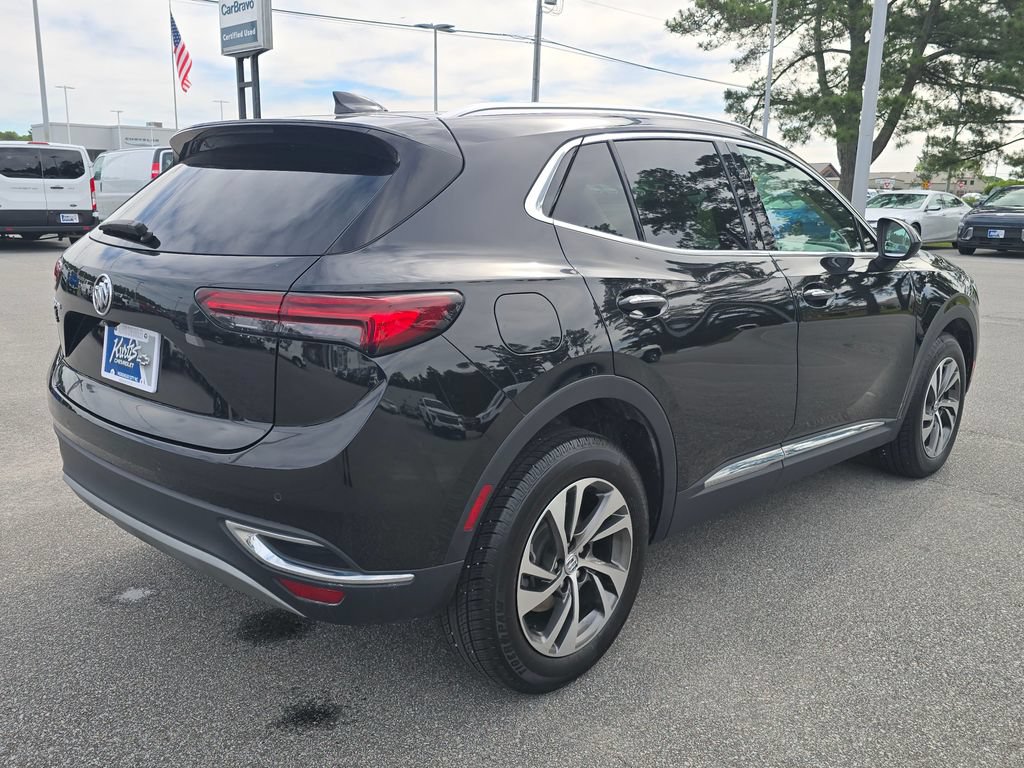 Used 2022 Buick Envision Essence w/ Technology Package I FWD image 5