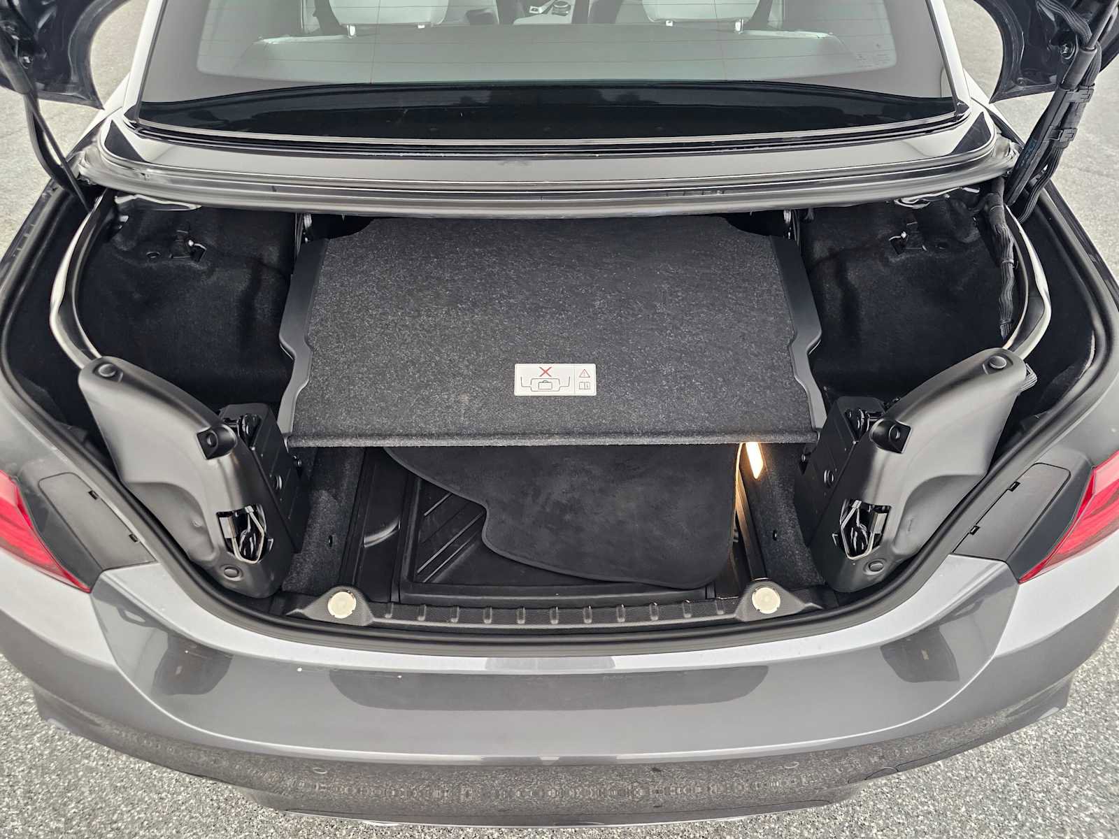 Used 2020 BMW M4 Convertible w/ M Driver's Package image 14