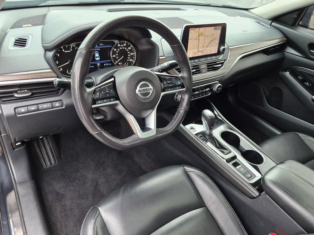 Used 2022 Nissan Altima 2.5 SL FWD image 9