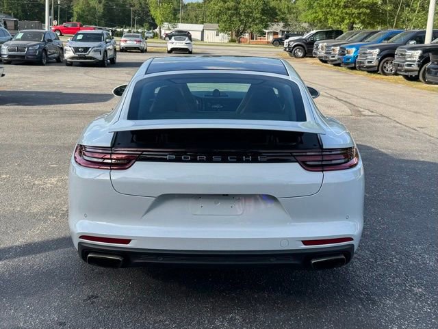 Used 2018 Porsche Panamera RWD image 6