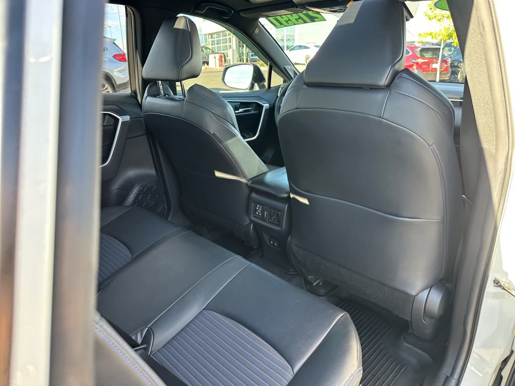 Used 2020 Toyota RAV4 XSE image 17