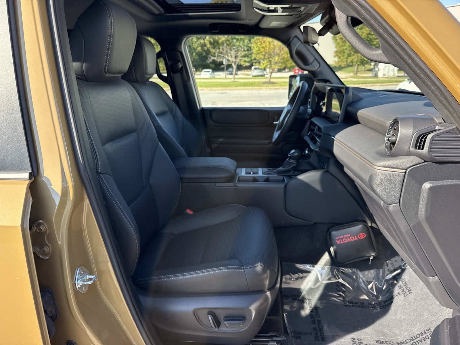 Used 2025 Toyota Land Cruiser w/ Premium Package AWD/4WD image 29
