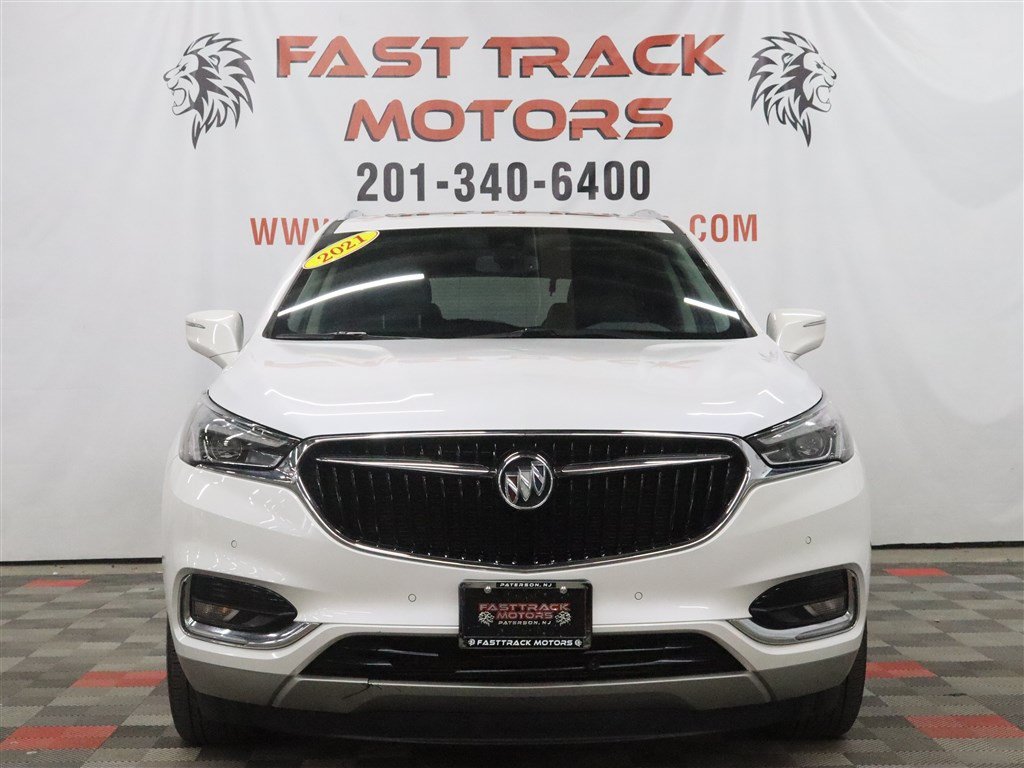 Used 2021 Buick Enclave Premium w/ Sun and Sites Package AWD/4WD image 2