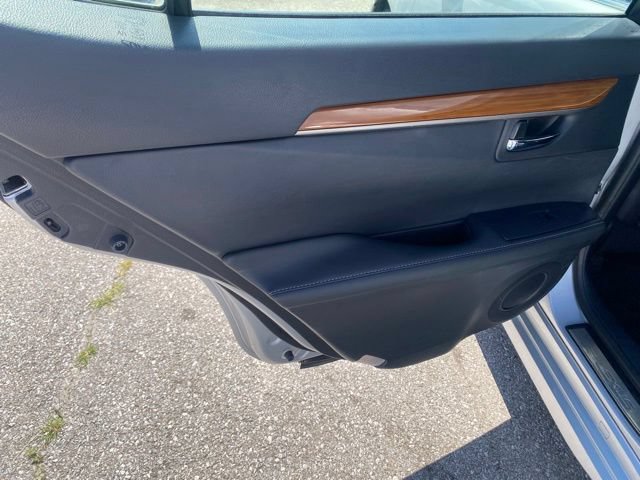 Used 2013 Lexus ES 300h w/ Luxury Pkg FWD image 20