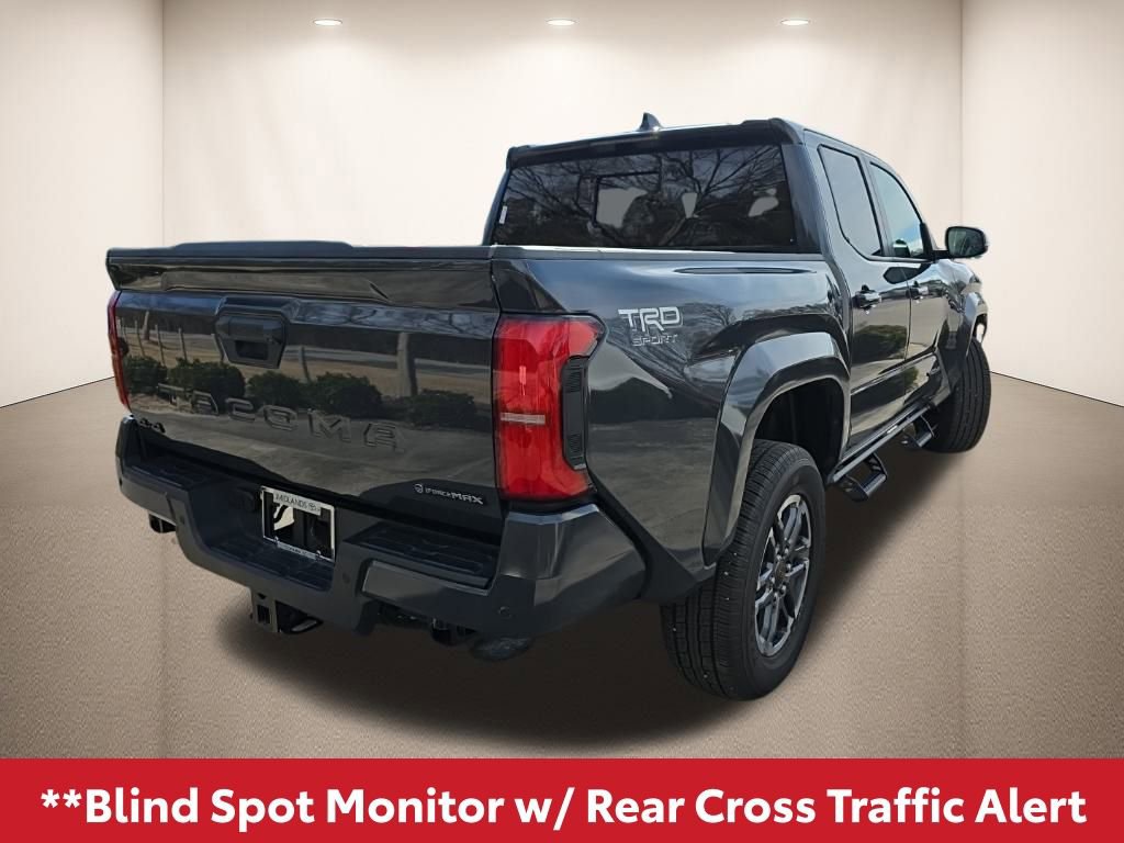 Used 2024 Toyota Tacoma TRD Sport w/ TRD Sport Upgrade Package image 4